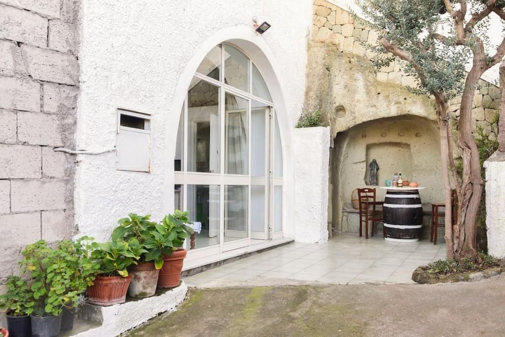 Appartamento In Pietra Di Tufo Verde Ischitana, Forio Forio di Ischia Exterior foto