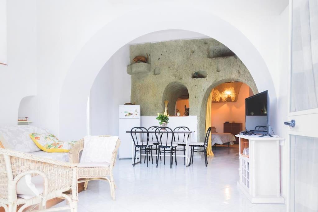 Appartamento In Pietra Di Tufo Verde Ischitana, Forio Forio di Ischia Exterior foto